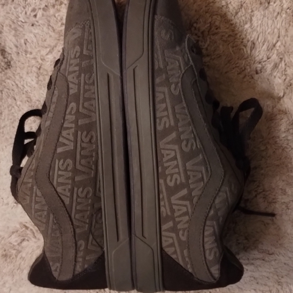 Vans Men's Brown Suede Sneakers, New, Size 11